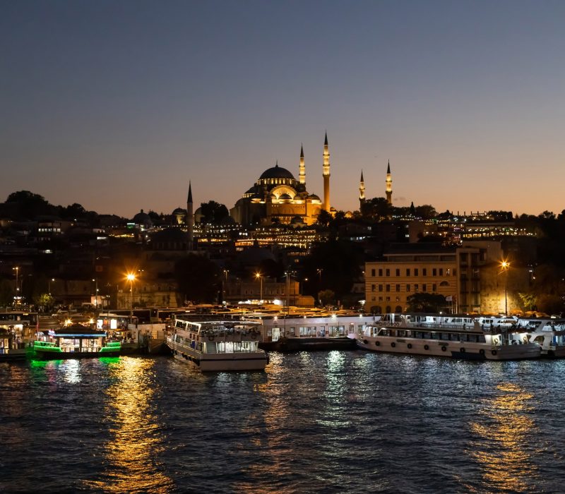 Night view of Suleymaniye Mosque in Istanbul.